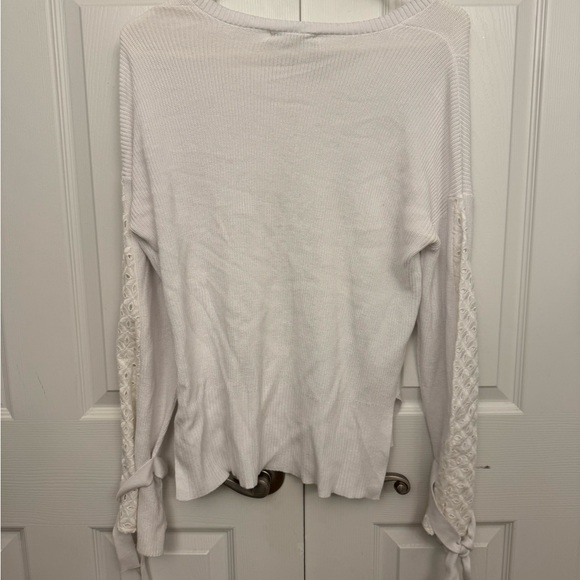 Design History Cream Knit Sweater - Picture 4 of 4